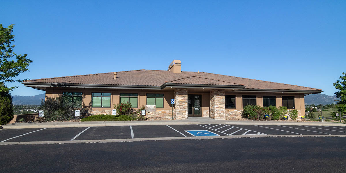 Office-Woodmen_Practice-4368